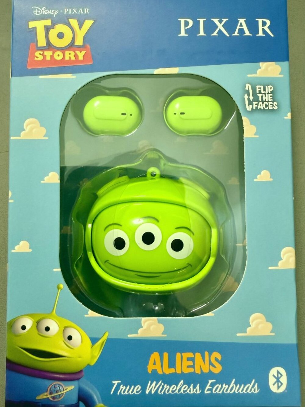 Disney Pixar Toy Story Aliens Wireless Earbuds TWS Bluetooth eKids NEW Green Box
